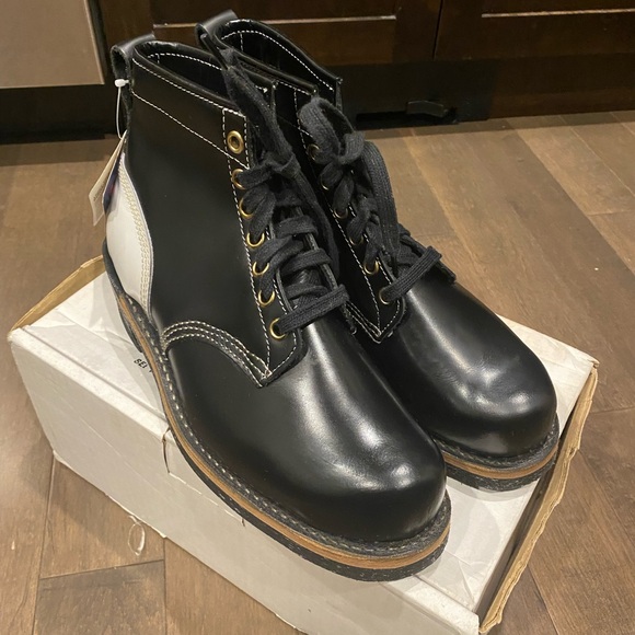 Dayton Driver boots BRAND NEW size 9 Dayton which fits 10.5 US - Picture 5 of 15